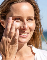 Daily Nourishing UV Defence Sunscreen SPF30+ Tinted Soft Sand 100ml