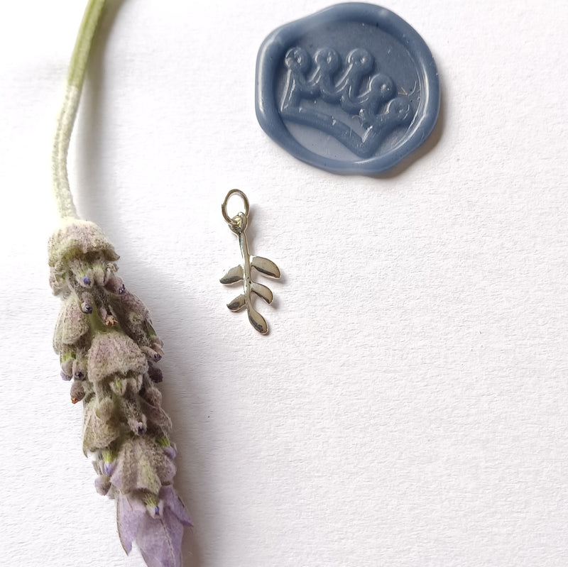 Branch & Leaves Pendant
